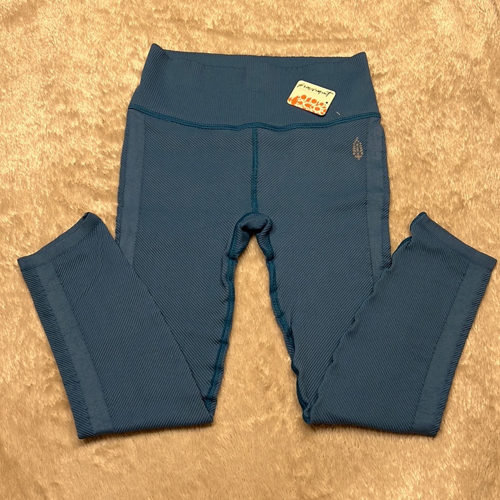 FREE PEOPLE Movement Free Throw Leggings